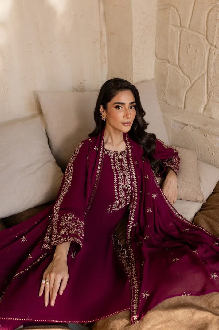 BATIK LAWN 3PC - LAWN EMB SHIRT WITH BAMBER CHIFFON EMB DUPATTA AND LAWN DYED TROUSER | RP-3611