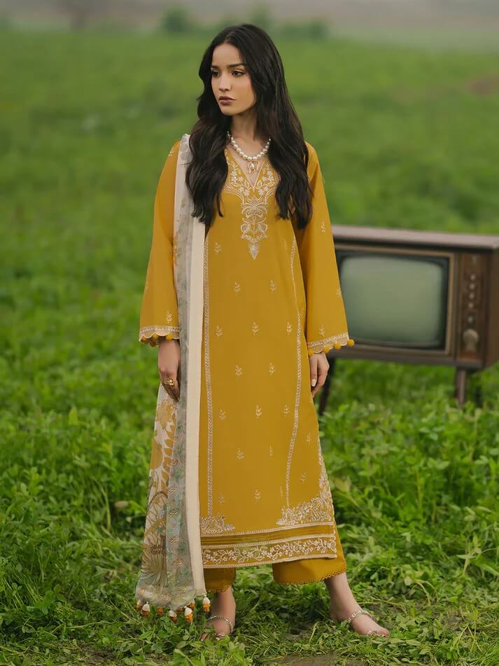 IZEL LAWN 3PC - LAWN EMB SHIRT WITH MONARK PRINTED DUPATTA AND LAWN DYED TROUSER | RP-3685
