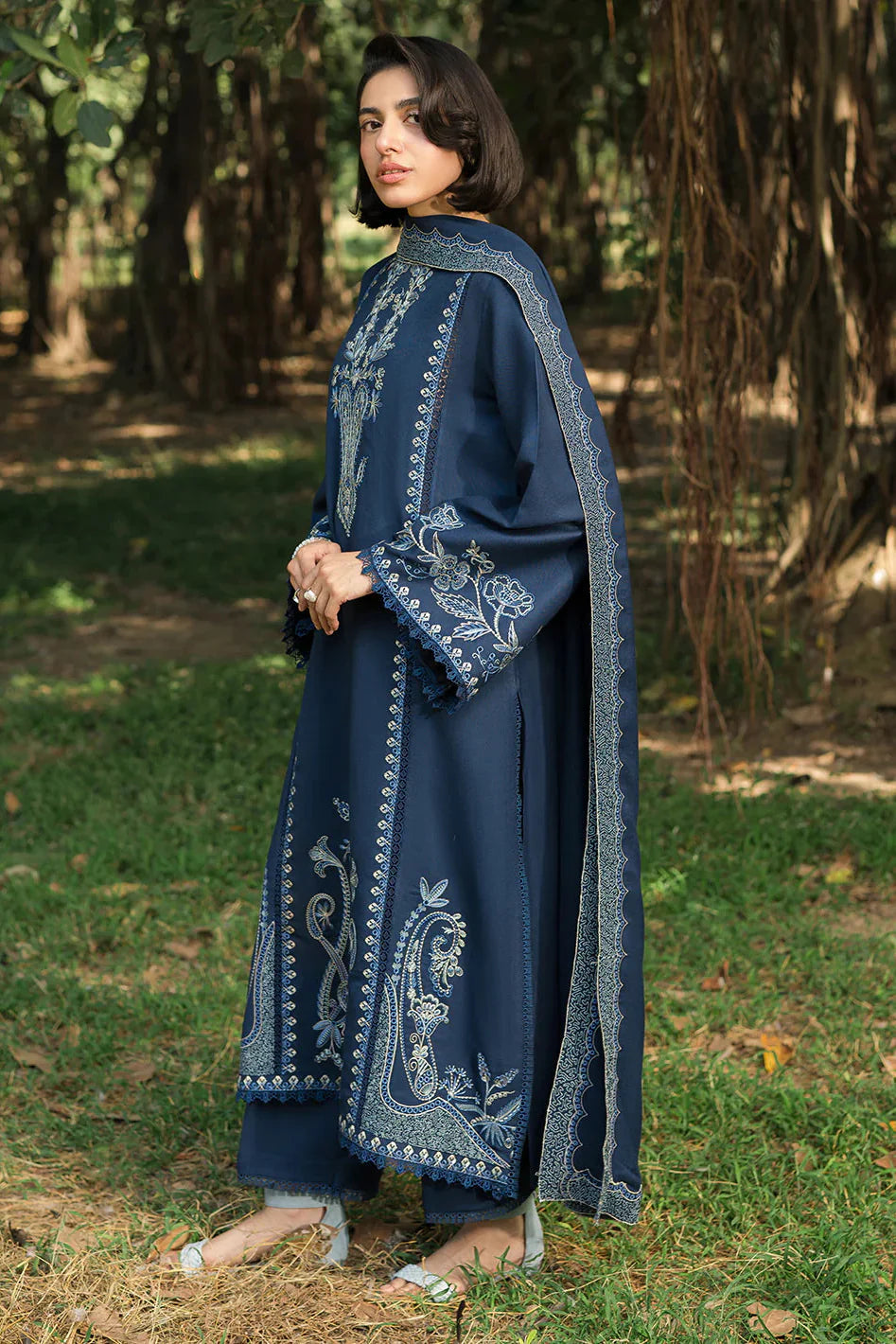 ASIM JOFA- 3PC DHANAK EMBROIDERED SHIRT WITH DHANAK EMBROIDERED SHAWL AND TROUSER -BIC-4174