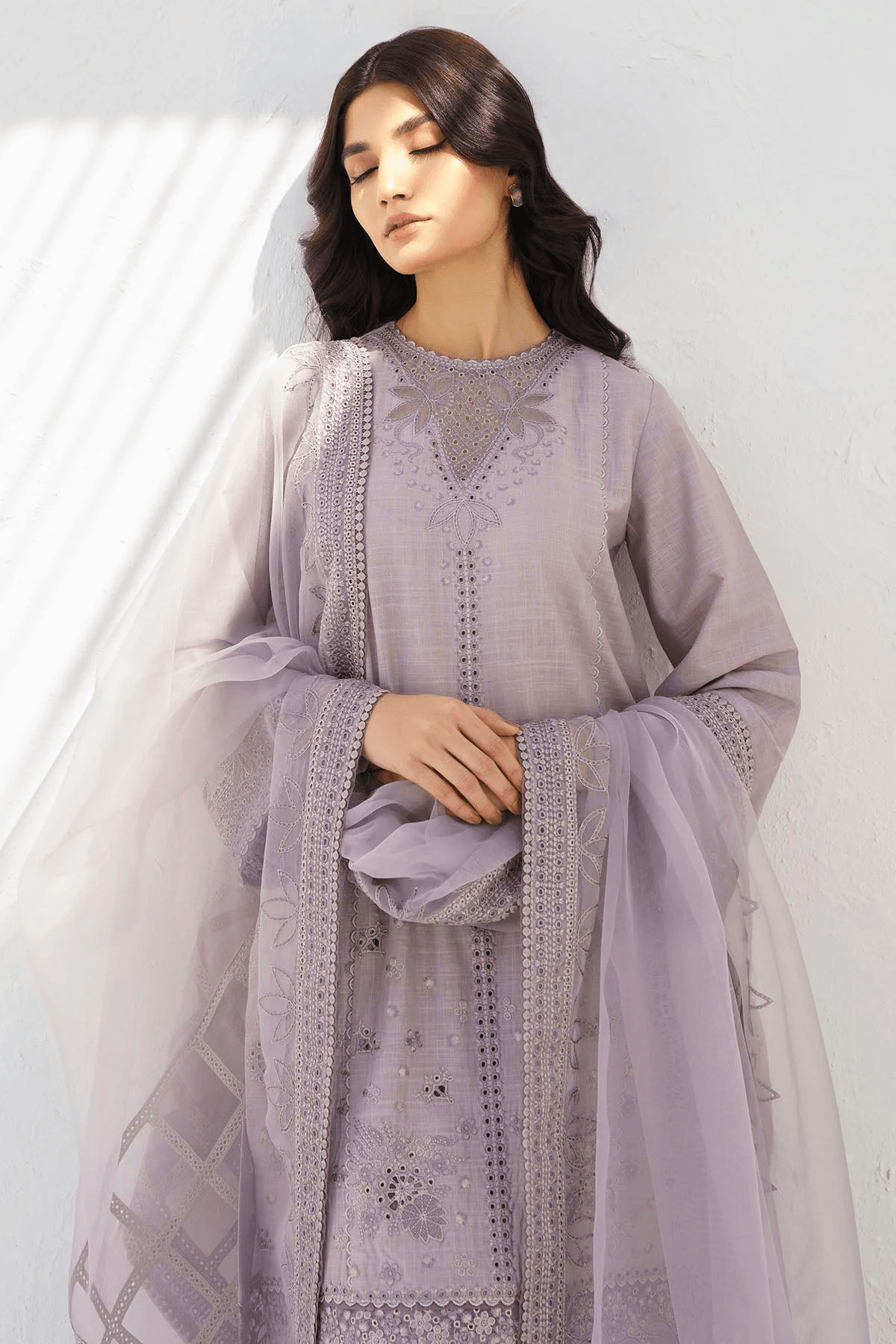 Jazmin Lawn Emb 3Pcs 1060 rangpasand.com 04