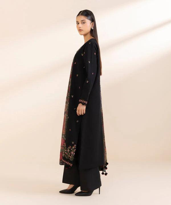 Sapphire Emb 3Pcs Lawn 1020 rangpasand.com 05