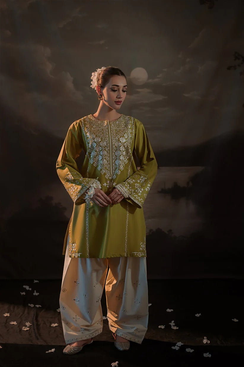 URGE LAWN 2PC - LAWN SEQUENCE EMB SHIRT WITH LAWN SEQUENCE EMB TROUSER | RP-3481