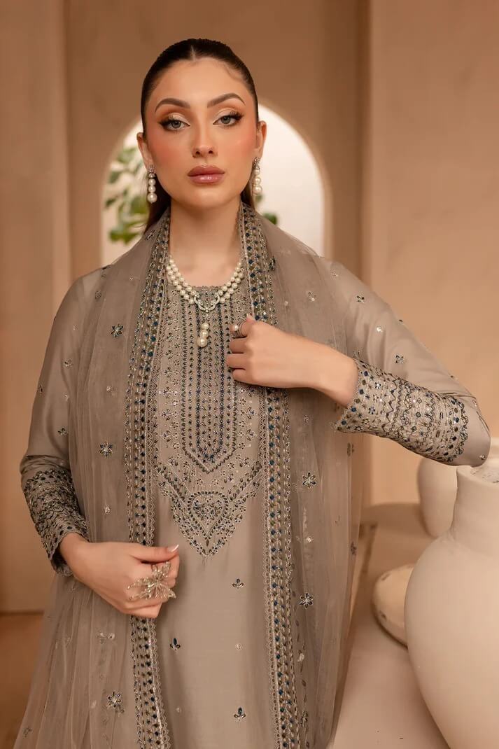 BATIK LAWN 3PC - LAWN EMB SHIRT WITH ORGANZA EMB DUPATTA AND LAWN EMB TROUSER | RP-3692