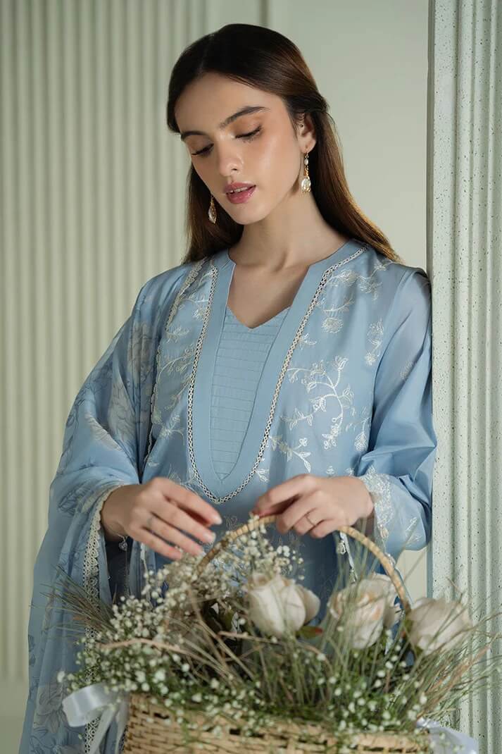 CROSS STITCH LAWN 3PC - LAWN EMB SHIRT WITH MONARK PRINTED DUPATTA AND LAWN DYED TROUSER | RP-3664